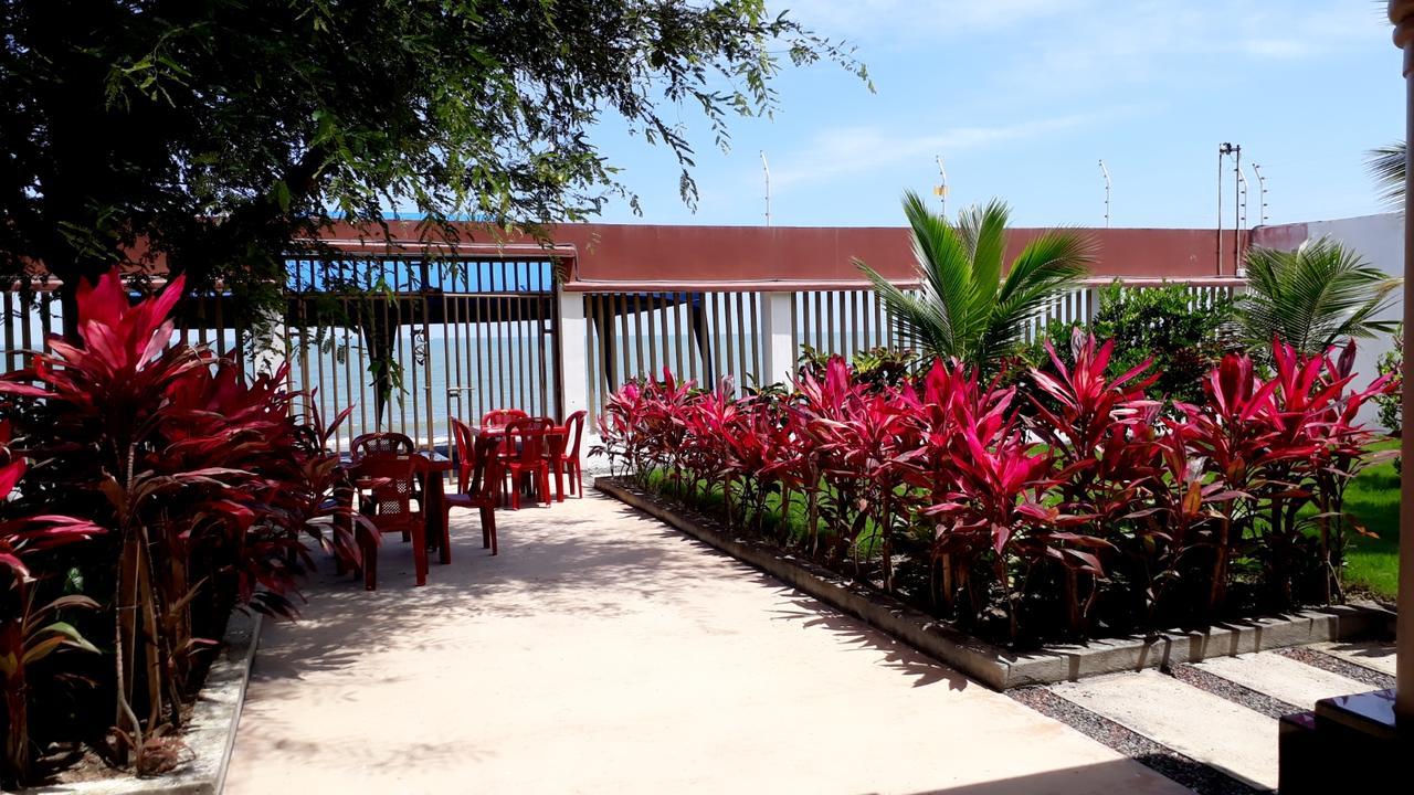 Hotel Soberao Esmeraldas Exterior foto